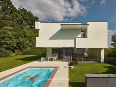 Haus am Wald Residence in Stuttgart / Alexander Brenner Architects
