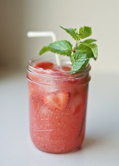 Nickel Cobalt #smoothie #food #strawberry #glass #jar