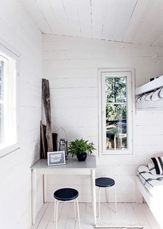 Simple Finnish Summerhouse Inspiration - emmas designblogg #interior #design #decor #deco #decoration
