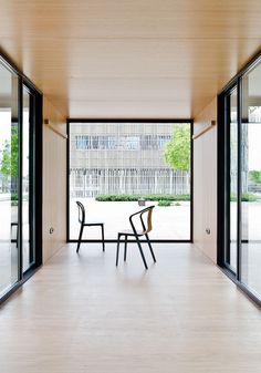 Kiosque is a minimalist space located in Paris, France, designed by Ronan & Erwan Bouroullec