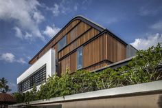 Singapore House With Sunny Roof Terrace - #architecture, #house, #home, home, architecture