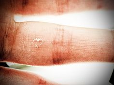 heartcut2.jpg (800×600) #heart #hand #love #finger