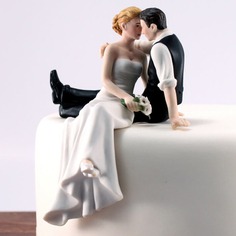 romantic-and-lovely-wedding-cake-topper