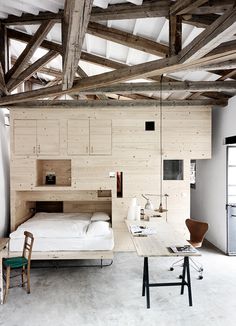 image #interior #house #hide-a-bed #wood #summer