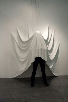 Daniel Arsham | Colossal #white #installation #black #daniel #arsham