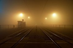 1322891262447212.jpg 600×399 pixels #traintracks #photography #light
