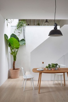 Hackney Mews House by Hutch
