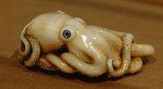 Octopus netsuke #ocean #sculpture #kraken #design #fish #octopus #sea #art #mollusc #tentacle