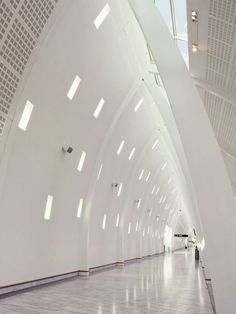 CJWHO ™ (Terminal Conection, Copenhagen, Denmark |...) #white #design #interiors #denmark #terminal #architecture #copenhagen