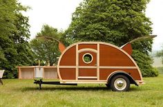 Look Out for the Woody | GBlog #wood #caravan #woody #bar