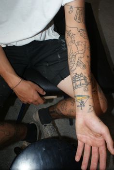 FUCK YEAH! HIPSTER TATTOOS #tattoo