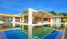 Breathtaking Natural Spectacle Offered by Modern Holiday Villa in Koh Samui #architecture