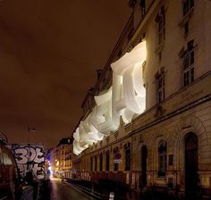LB #paris #sculpture #comfort #installation #4 #bauman #lang #light