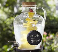 35 Creative Drink Dispensers for Home Decoration #drink #home #dispenser #diy #decoration