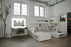 Alexander Gnädinger studio space at iainclaridge.net #apartment #studio