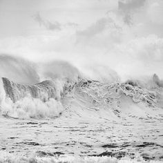 The WhiteLoupe Photography Blog #white #water #photo #picture #black #wave