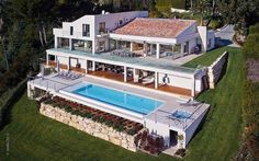 Massive Contemporary 6 Bedroom Estate in Cannes: Villa Chamade #architecture #contemporary
