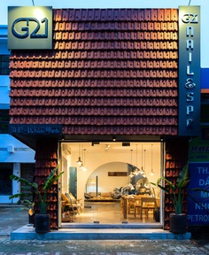 G21 Nail Spa Salon by Aline Architect - InteriorZine