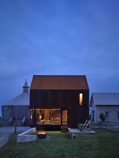 Enough House - Steel-Clad Cabin in Nova Scotia / MacKay-Lyons Sweetapple Architects 11