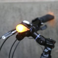 BlinkerGrips Bicycle Grips with LED Turn Indicator lights #gadget #light #led #bike