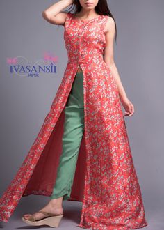 Vasansi Jaipur has countless western dresses for ladies that have some extraordinary characteristic, unique hand block prints which make the