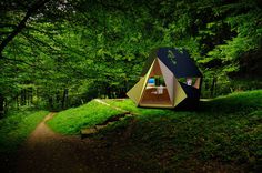 Unique Portable Wooden Home Office #WoodenHome #Portable