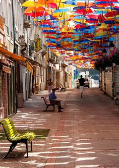 CJWHO ™ (Hundreds of Floating Umbrellas Once Again Cover...) #festival #installation #design #portugal #landscape #photography #art