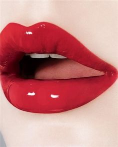 Brief / Relief #lips #photography #lipstick