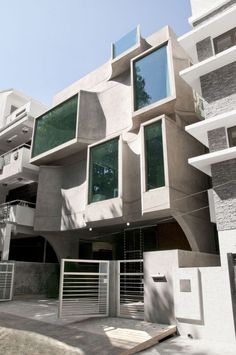 Shipara / SDeG #concrete #design #architecture