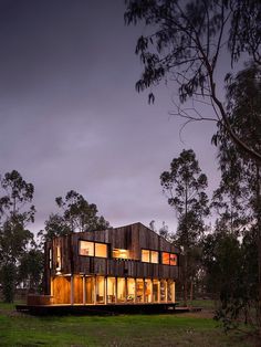 Tunquen Wooden Retreat by DX Arquitectos / Chile