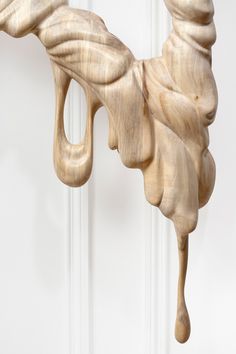 "SOUS TITRE" EXHIBITION / DURAMEN SERIAL #wood #sculpture #drip