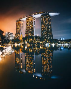 Spectacular Urban Instagrams of Singapore by Luke Goh