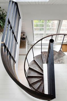 Drop Anchors #interior #stairs #design #decoration
