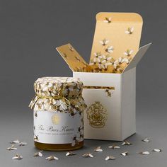 33 Creative Guerrilla Product Packaging Examples - Creative Guerrilla Marketing | Creative Guerrilla Marketing #creative #packaging #design #the #bees #knees #cute #paper
