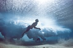 Artists Series 43 Mark Tipple #waves #underwater