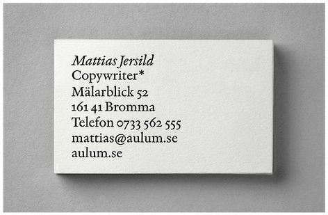 Color Palette generated based on #4A4A4A, #616161, #B0B0B0, #E5E5E5