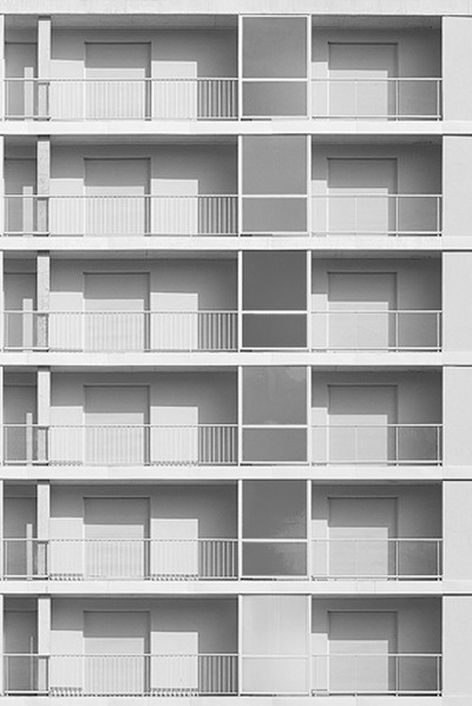 Minimal me. Minimal me. Minimal me. Minimal music logo. Обои на рабочий стол минимализм.