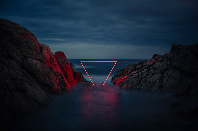 #geometric #light #installation #neon #red