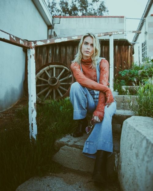 Portraitist — Beautiful Female Portrait Photography by Brett...