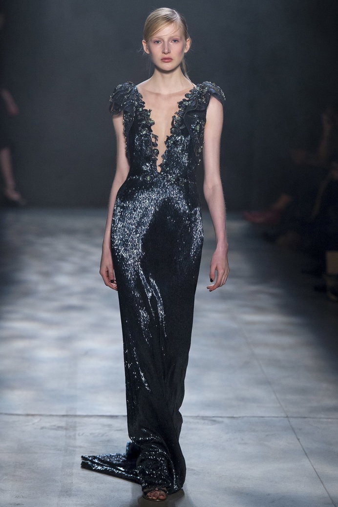 Marchesa Fall 2017 Ready-to-Wear Collection Photos - Vogue
