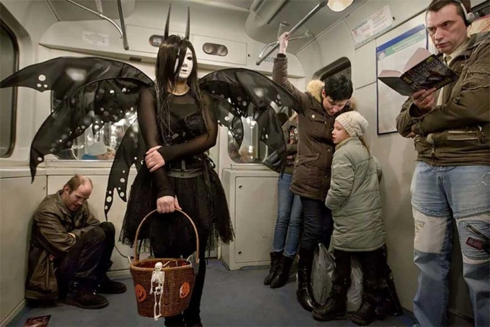 Alexander Petrosyan Captures Stunning and Completely Honest Photos of Russia
