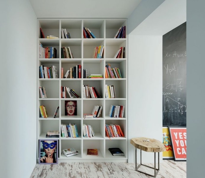 Minimalist Flat in Kiev – Wood and Steel by Nelly Prodan Designs