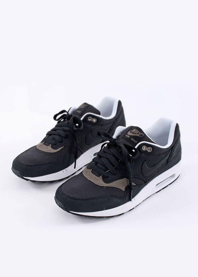 Nike Air Max #max #white #air #shoe #black #nike #sneaker