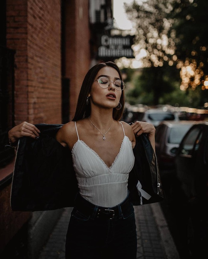 📸Photographer: Camilo @camilordz_ 🎀Model: Hieri Álvarez Garcia @hieri_alvarez 📌Follow: @portraitistnet 🔖Tag: #portraitistnet (at Madrid, Spain) https://www.instagram.com/p/BsK5p4FAPZj/?utm_source=ig_tumblr_share&igshid=cbx5zi1eycdg