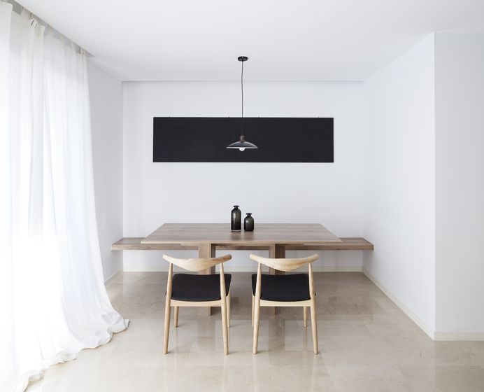 C15 Apartment by Carlos Segarra Arquitectos