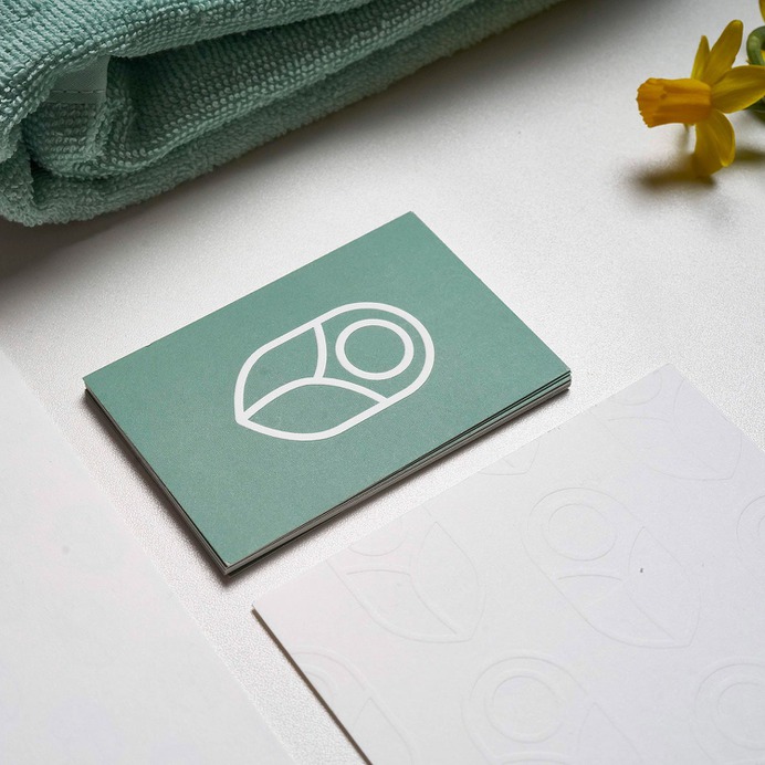 Brand identity for midwifes practice - Mindsparkle Mag Verloskundigen Oosterpark is a small-scale midwifes practice in Amsterdam. This identity, designed by Anouk Moller, shows their character: down-to-earth, friendly & involved, contemporary. #logo #packaging #identity #branding #design #color #photography #graphic #design #gallery #blog #project #mindsparkle #mag #beautiful #portfolio #designer