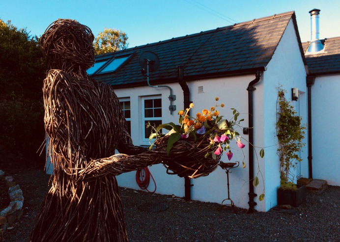 Budget Scottish Cottage Holiday Accommodation - Birds Nest