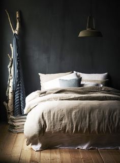 Amazon.com - Washed Linen Natural K Duvet -