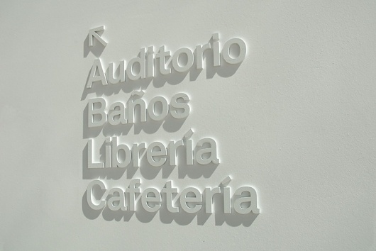 Spin — Fundación Proa #print #design #graphic #spin #minimal #typography