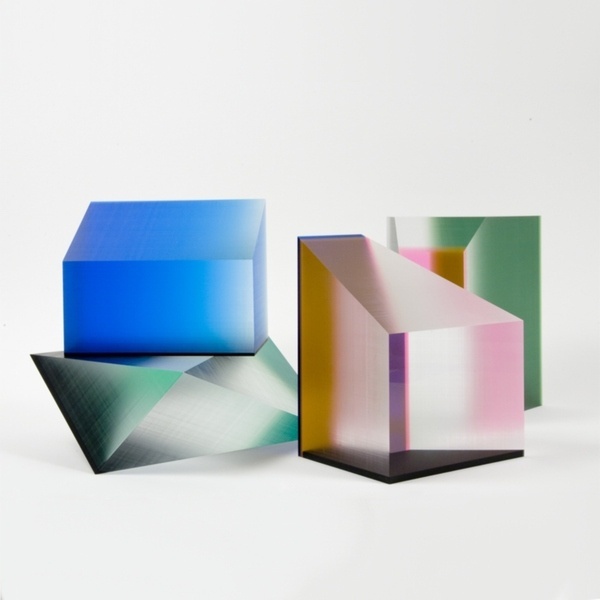 Phillip Low: A Play of Light | Trendland: Design Blog & Trend Magazine #low #phillip